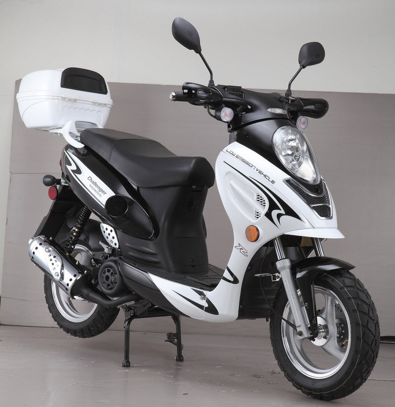 Challenger 12" Tires 49cc Automatic Scooter No License Needed*