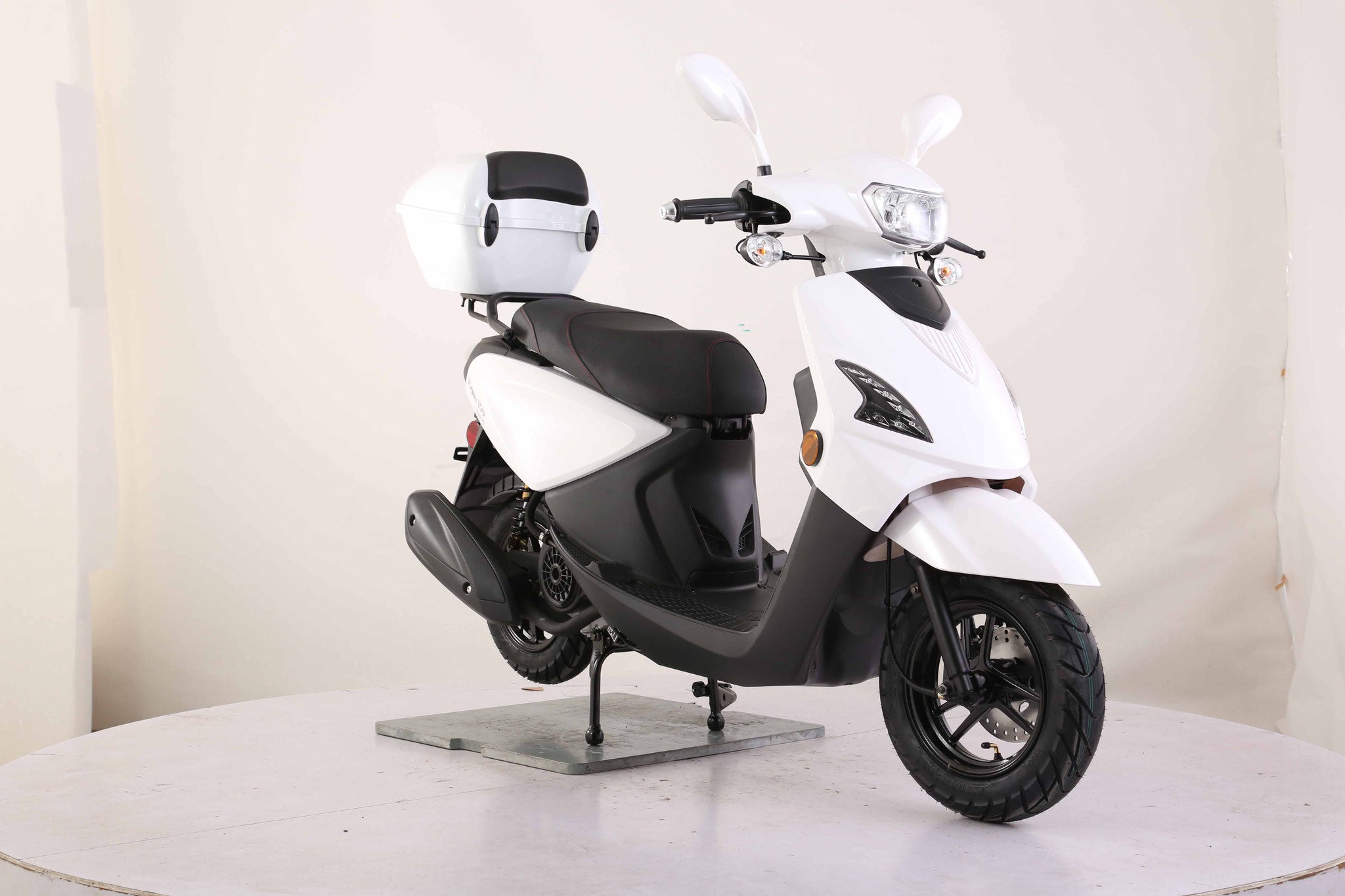 Vogue 150cc - 10" Tire